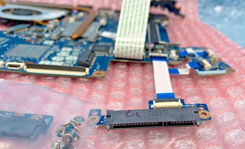 Hp 250 g6 motherboard core i5 replacement - Image 4