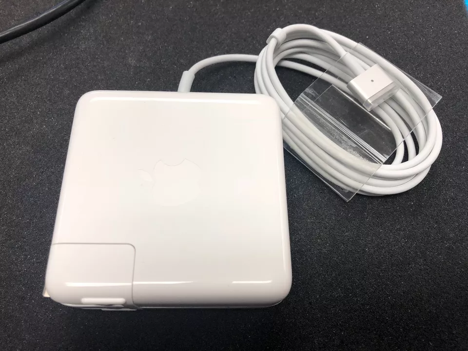 85w magsafe power adapter with magsafe 2 style connector - Image 3