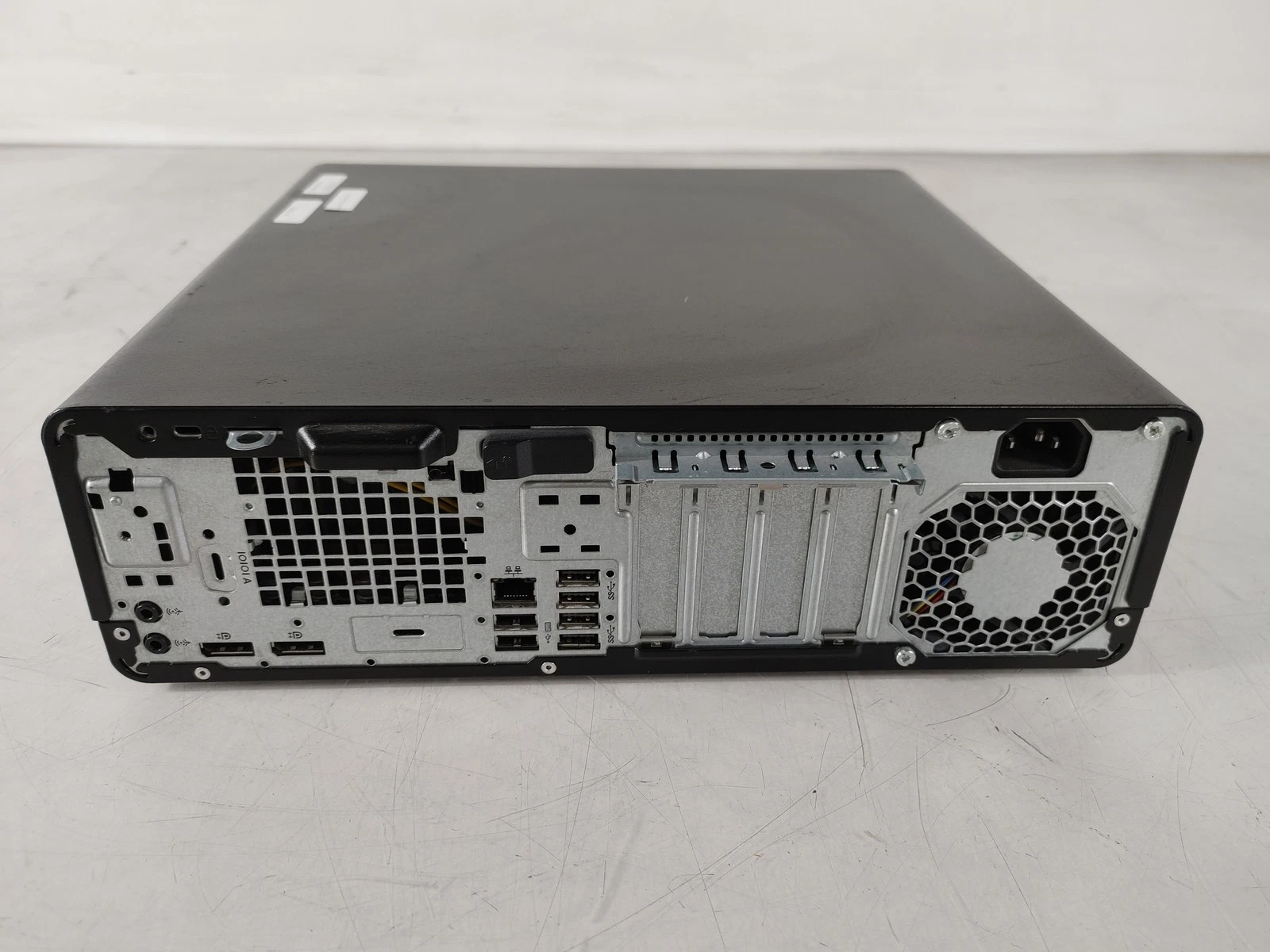 HP Elitedesk 800 g3 Small Form Factor (SFF) Core i5 7th Gen, 8GB RAM, 256GB SSD - Image 2